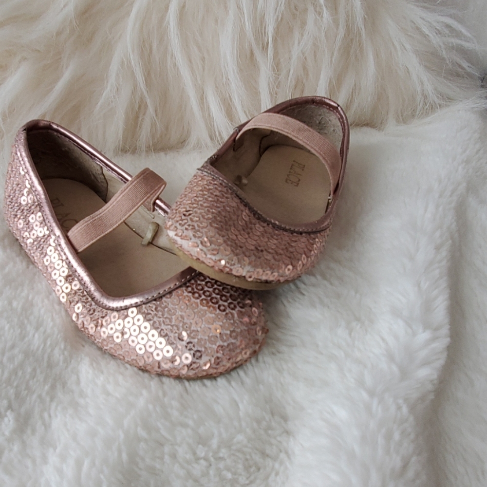 Rose gold shoes with sequins